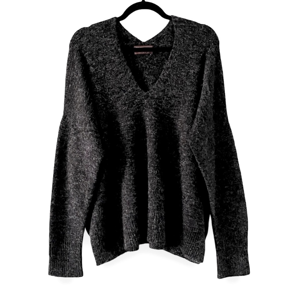 Kerisma Comfy Oversized V-neck Knit Sweater w/ Side Slits - Charcoal Gray‌‌‌‍‍‍‍